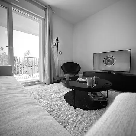 Beau T2 Recent, Terrasse Parking 4 Pers * Brest